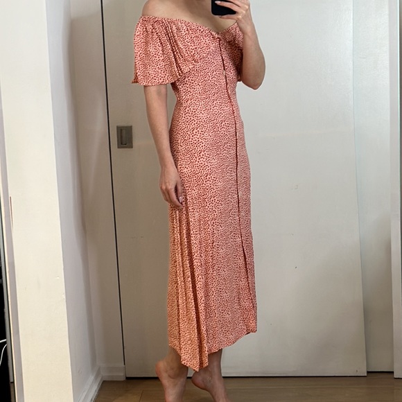 BEACHGOLD BALI off the shoulder dress - Picture 2 of 7